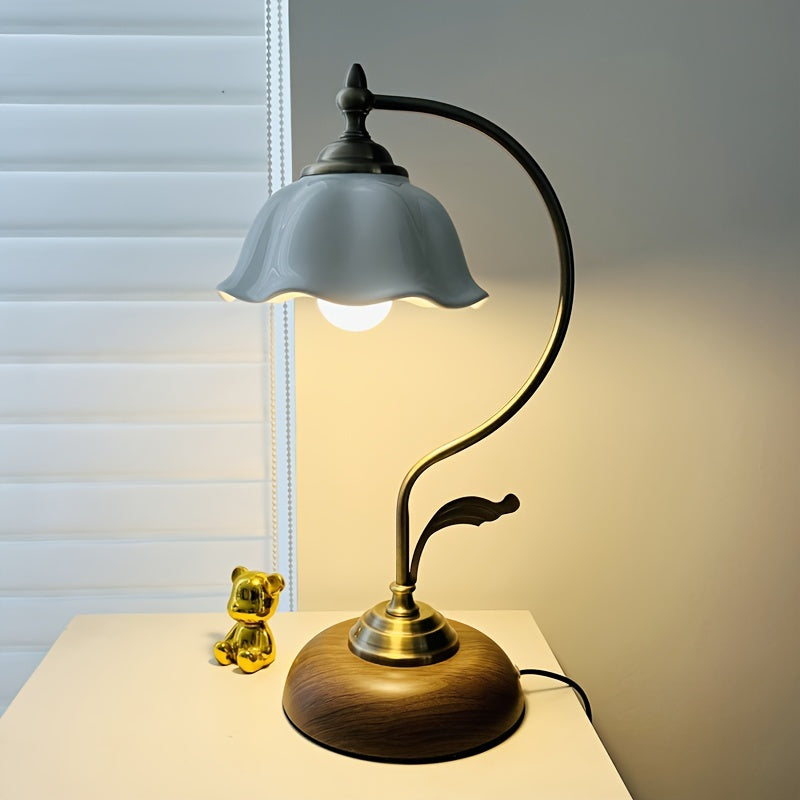 Vintage Goose Neck Table Lamp | Antique Brass USB Bedside Light With A Flexible Adjustable Arm