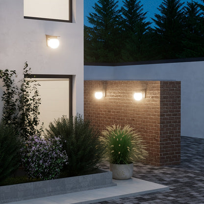 Solar Globe LED Wall Light | Dimmable Outdoor Globe Lamp With No Wiring Or Mains Supply Required