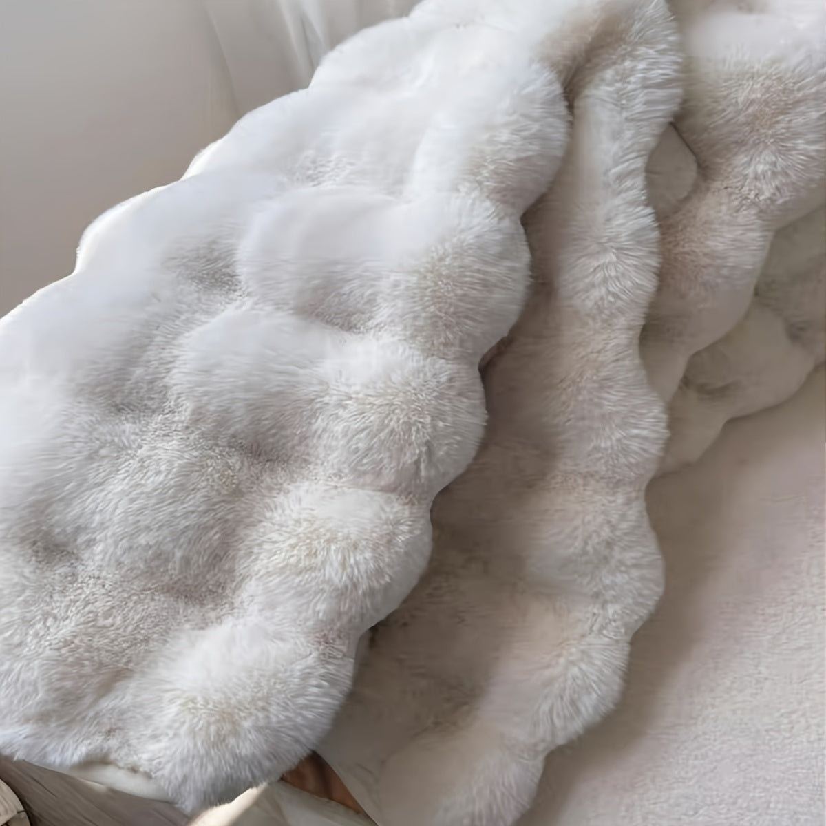 Cloud Comfort Round Bubble Rug | Soft Fluffy Circle Carpet For Bedrooms and Kids Nurseries