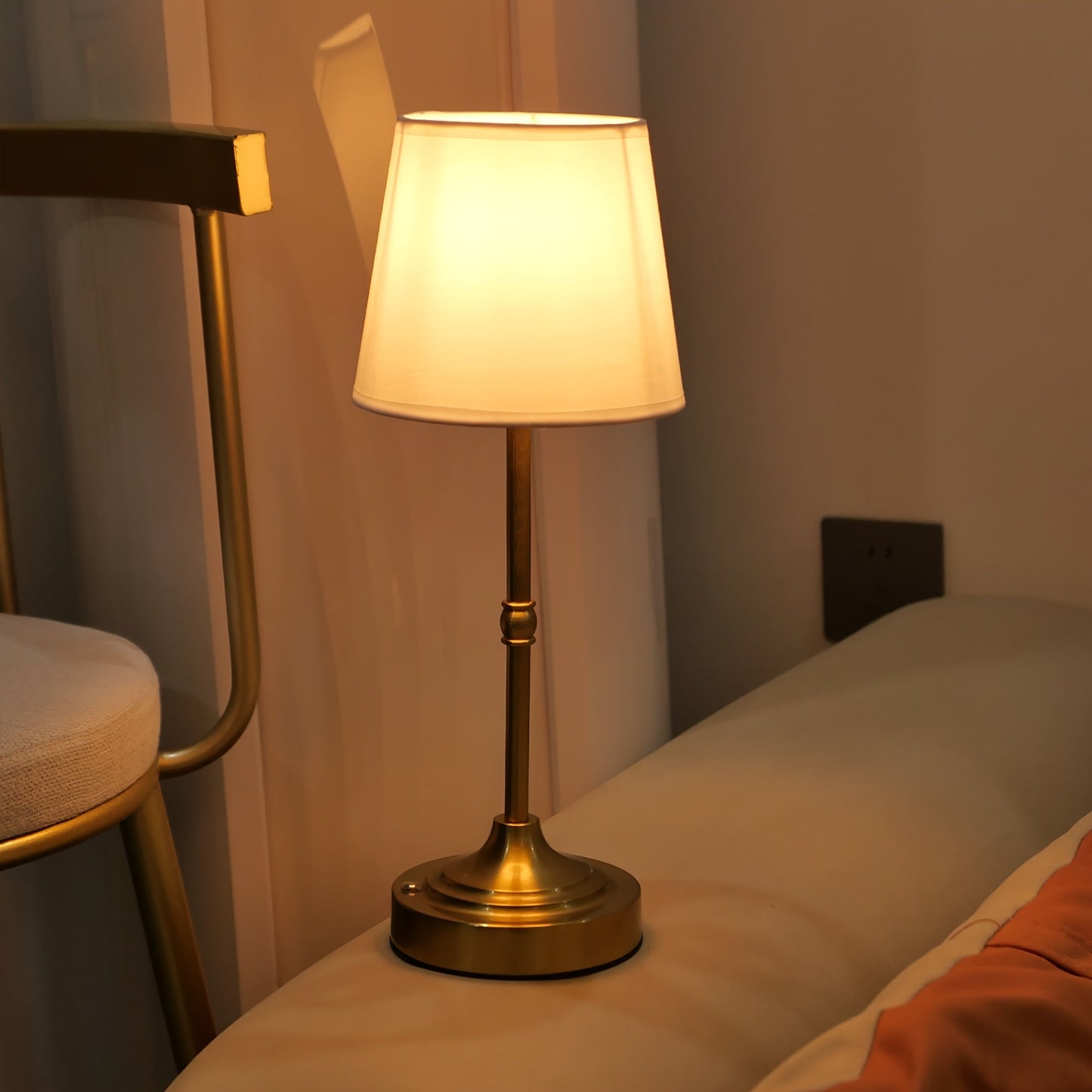 Dimmable Cordless Table Lamp | USB Rechargeable Portable Light In Black or Gold Metal Finish