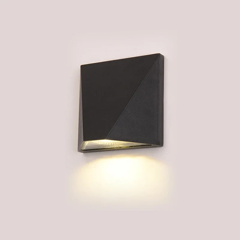 Black 5W LED Outdoor Wall Light | Compact Waterproof Aluminium Lamp For Walls and Steps Outside