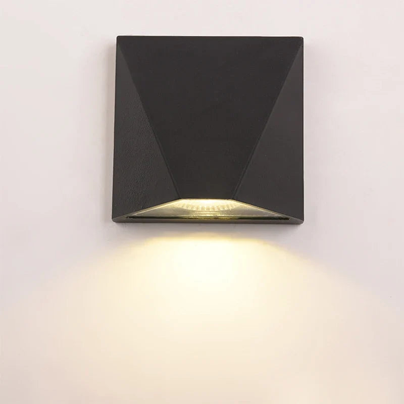 Black 5W LED Outdoor Wall Light | Compact Waterproof Aluminium Lamp For Walls and Steps Outside