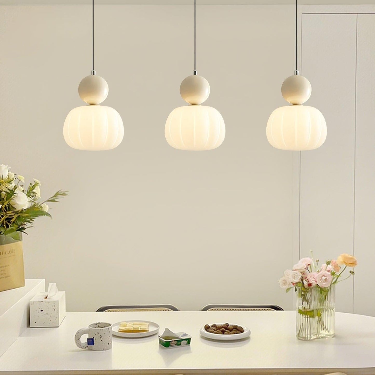 Ondura Pendant Lamp | Organic Round Acrylic Ceiling Light For Kitchens, Islands and Bedrooms