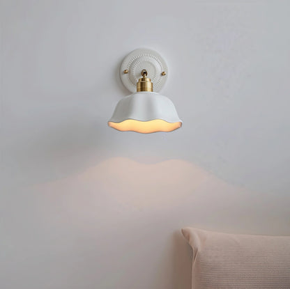 Nordic Cream Ceramic Wall Lamp | Vintage Style Sconce For Bedrooms, Halls and Landing Walls
