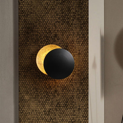 Eclipsa Wall Light | Modern Overlapping Disc Wall Sconce In Five Bold Metallic Disc Finishes