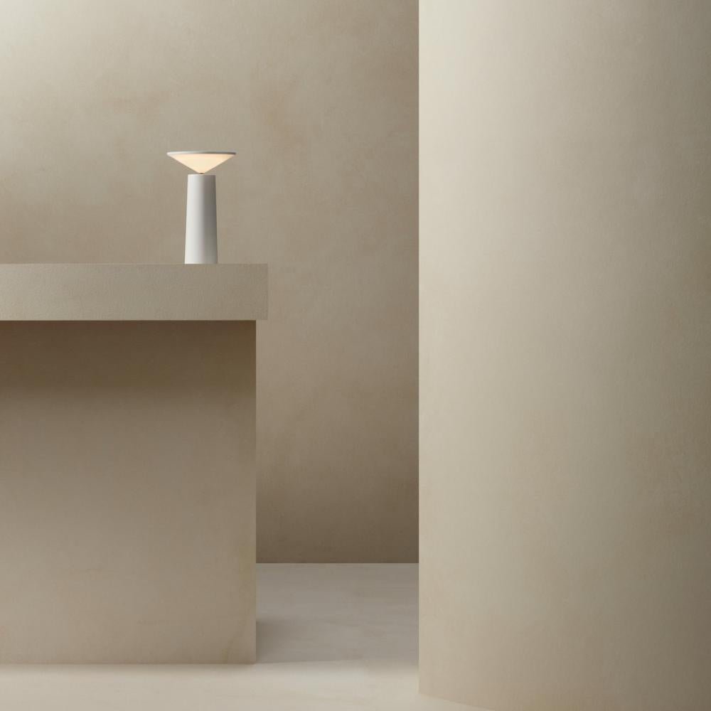 Balanca Table Lamp | Dimmable Modern Designer Light In Black or White For Desks and Bedsides