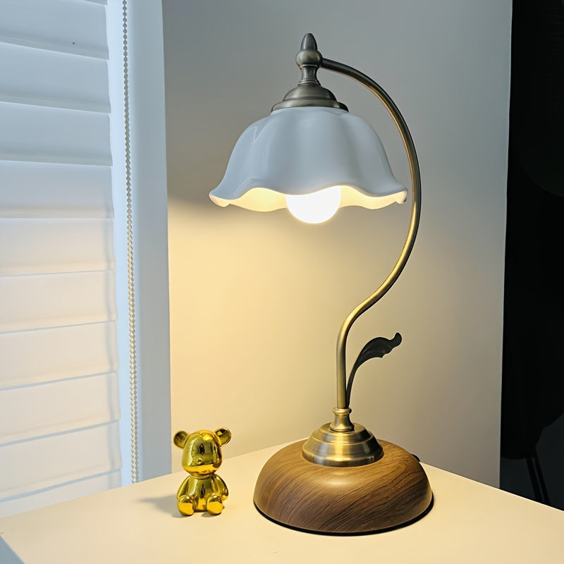Vintage Goose Neck Table Lamp | Antique Brass USB Bedside Light With A Flexible Adjustable Arm