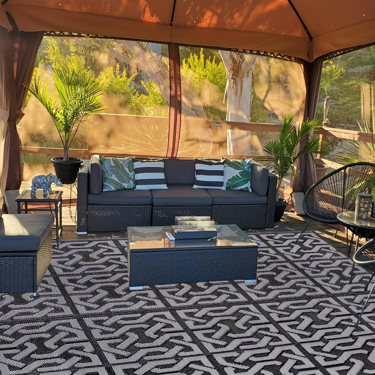 Reversible Outdoor Patio Rug | Black and Grey Weatherproof Mat For Decks, Balconies and Patios