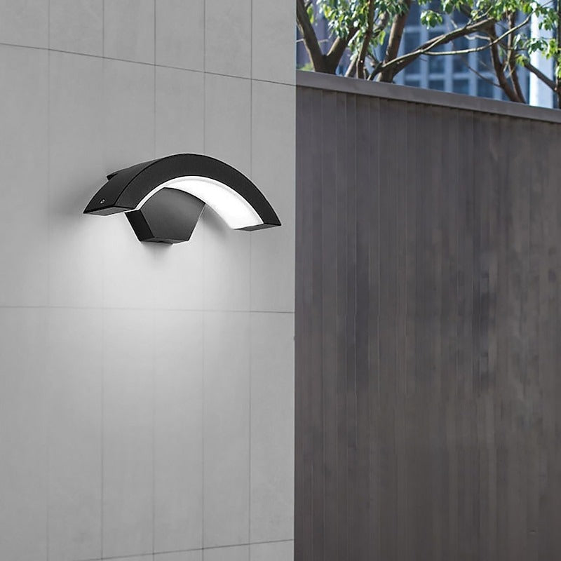 Modern Outdoor Wall Light | IP65 Waterproof LED Wall Fixture For Exterior Walls and Entrances