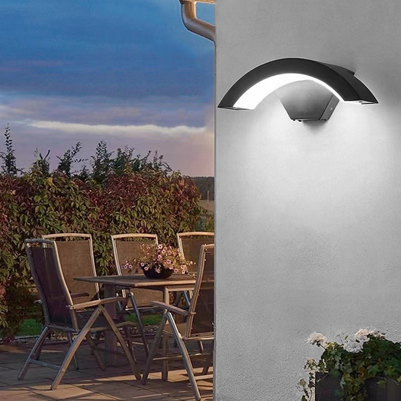 Modern Outdoor Wall Light | IP65 Waterproof LED Wall Fixture For Exterior Walls and Entrances
